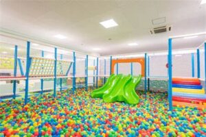 親子で楽しい奈良の室内遊園地『キッズランドUS奈良学園前店』！